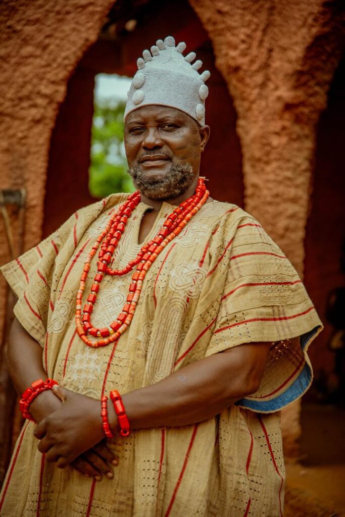 Antar Laniyan as Oba Yekini