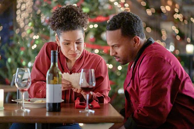 Jordin Sparks and Michael Xavier in A Christmas Treasure 